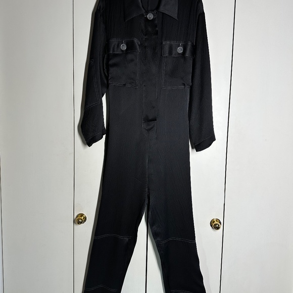 Beautiful black silk NO 6 STORE size 0 belted jumpsuit. - Picture 5 of 15